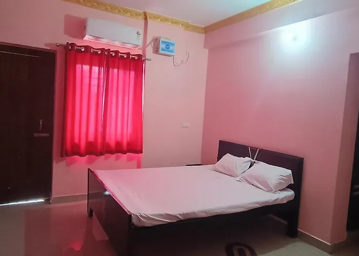 K R Hotel & Banquet Hall
